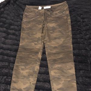 Army fatigue pants